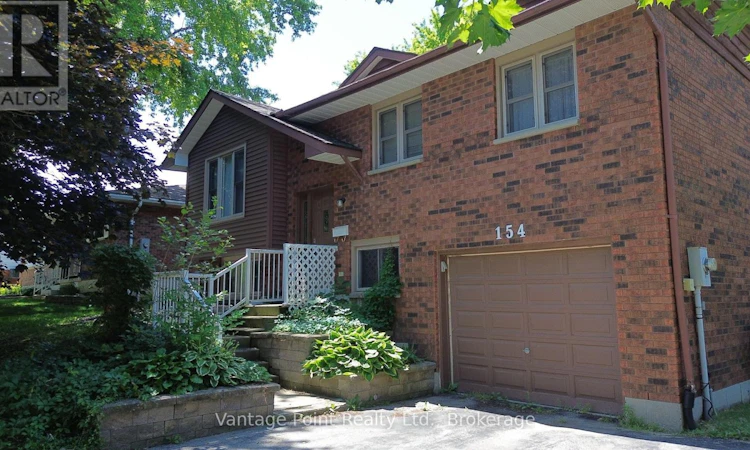 154 15th Ave Close