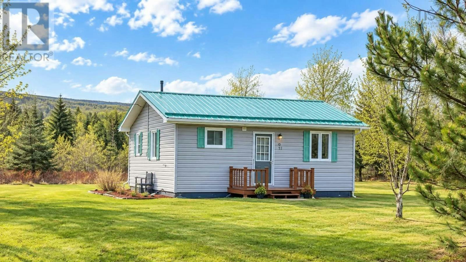296 Valley Road, Westchester, NS, B0M 1M0