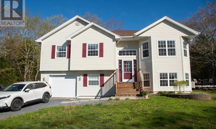 89 Clearwood Court