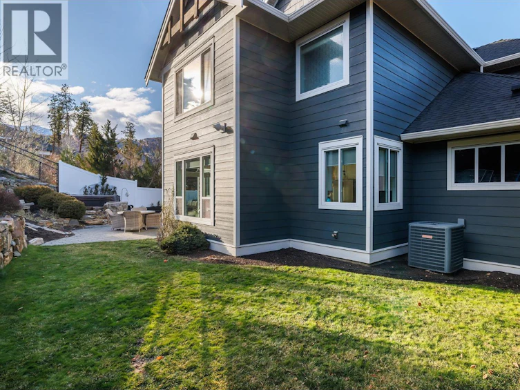 387 Rindle Court, Kelowna, BC, V1W 5G5 - 33