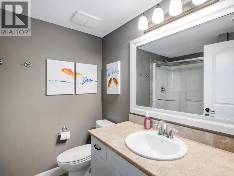 387 Rindle Court, Kelowna, BC, V1W 5G5 - 29