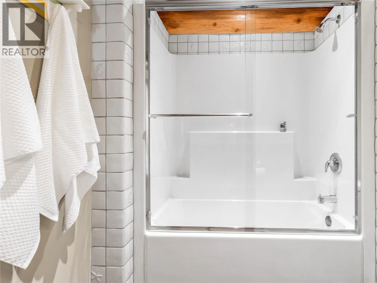 1897 Blind Bay Road, Blind Bay, BC, V0E 2W0 - 52