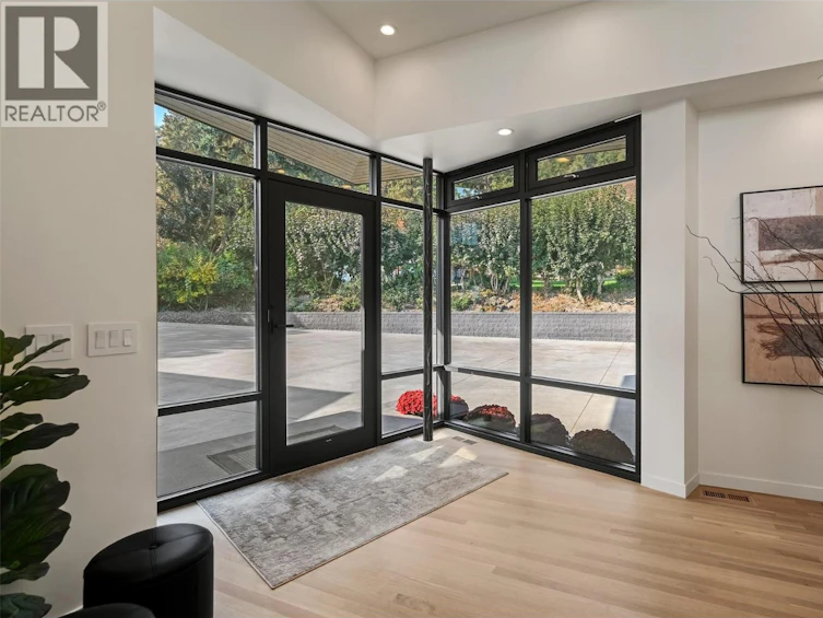 2311 Campbell Road, West Kelowna, BC, V1Z 1S9 - 26