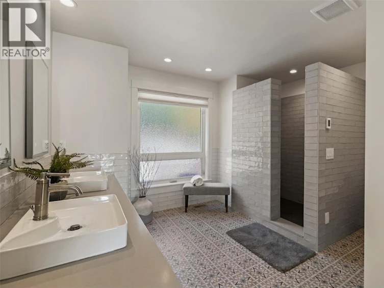 2311 Campbell Road, West Kelowna, BC, V1Z 1S9 - 29