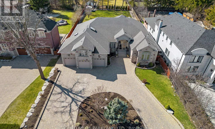 16 Boyle Drive