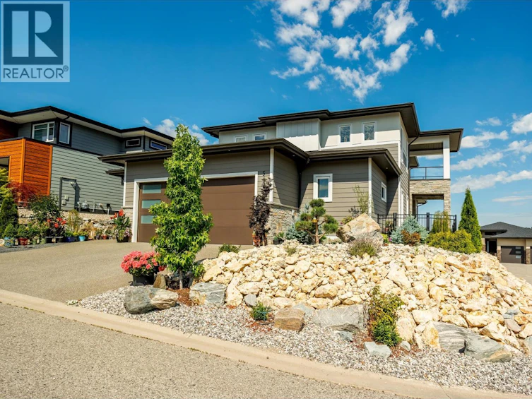 540 Barra Lane, Kelowna, BC, V1P 1T1 - 2