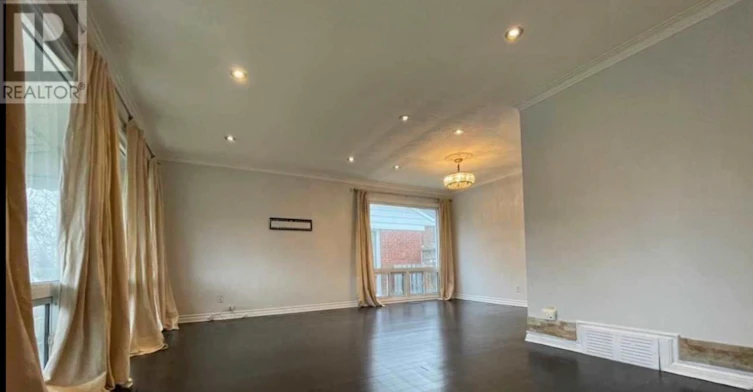 6 Laxford Avenue, Toronto, ON, M1R 1M6 - 3