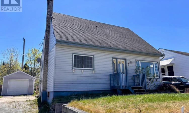 46 Neebig Avenue