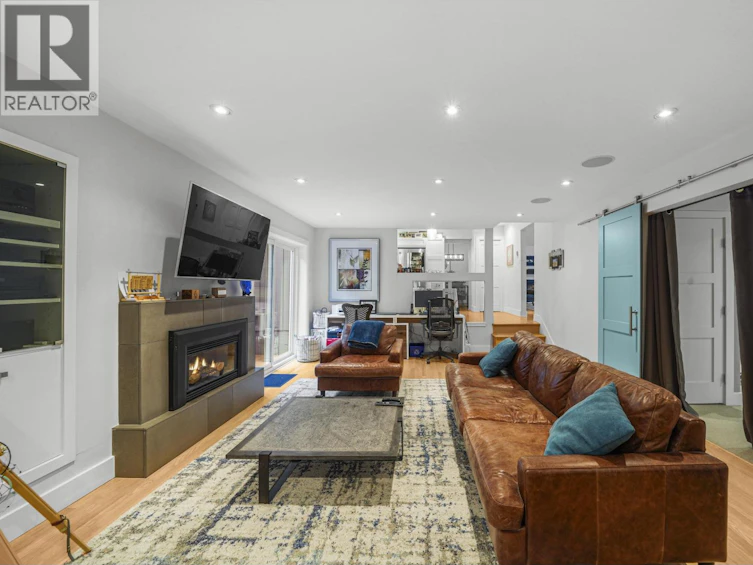 5154 Ranger Avenue, North Vancouver, BC, V7R 3M4 - 23