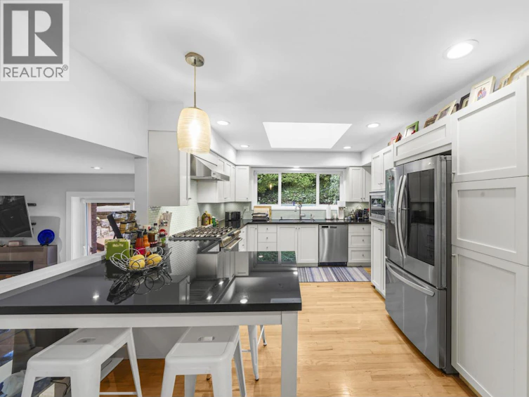 5154 Ranger Avenue, North Vancouver, BC, V7R 3M4 - 9