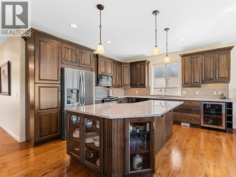 665 Denali Drive, Kelowna, BC, V1V 2P5 - 8