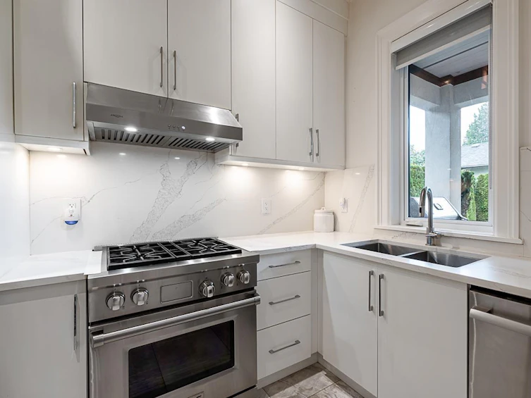 14237 Vine Avenue, Surrey, BC, V4B 2S9 - 10