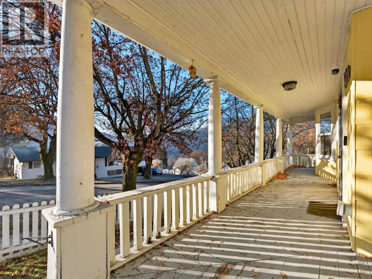 723 Hendryx Street, Nelson, BC, V1L 2B1 - 61