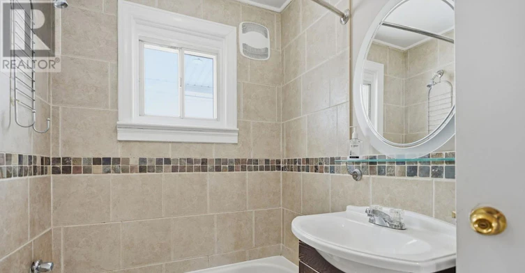 1098 Beaverdams Road, Thorold, ON, L2H 0W2 - 17