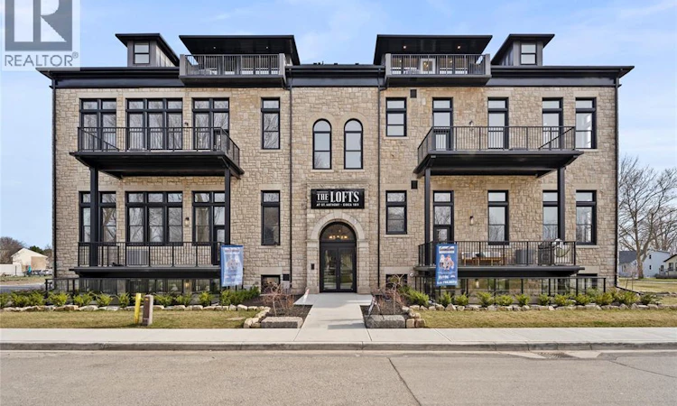 102-247 Brock Street