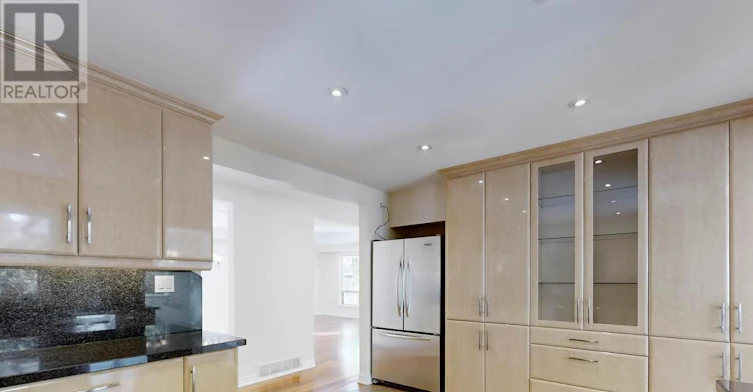 UPPER-129 Crestwood Road, Vaughan, ON, L4J 1A7 - 10