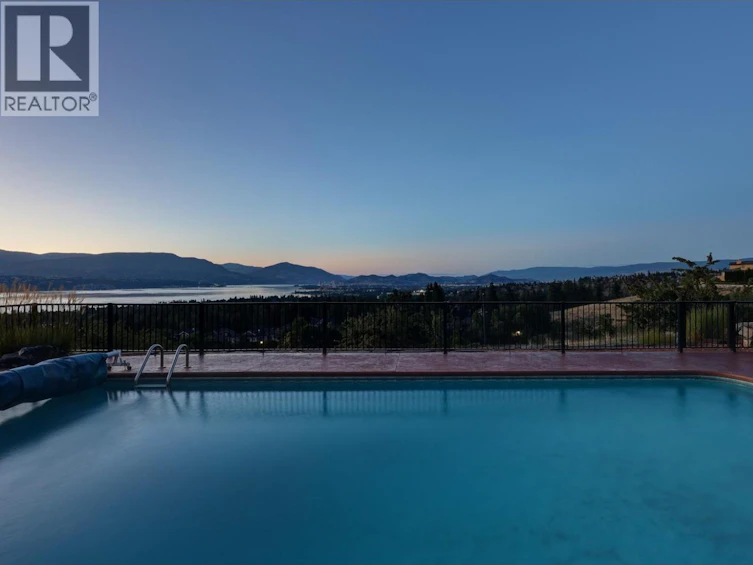 660 Almandine Court, Kelowna, BC, V1W 4Z5 - 62