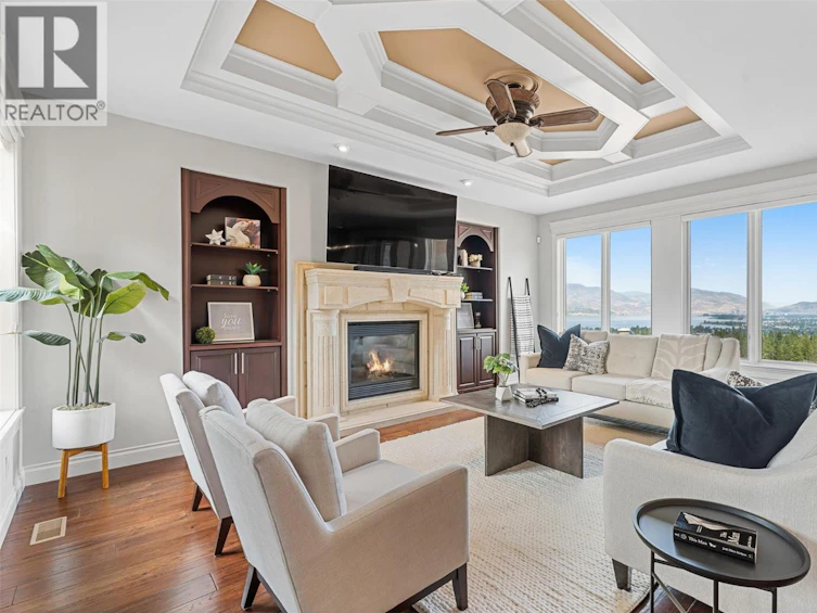 660 Almandine Court, Kelowna, BC, V1W 4Z5 - 5