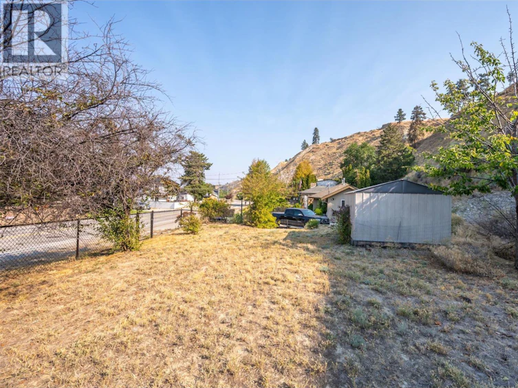 4744 Lakeside Road, Penticton, BC, V2A 8W6 - 51
