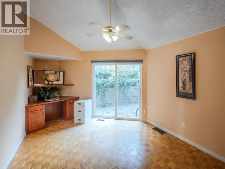 4744 Lakeside Road, Penticton, BC, V2A 8W6 - 29
