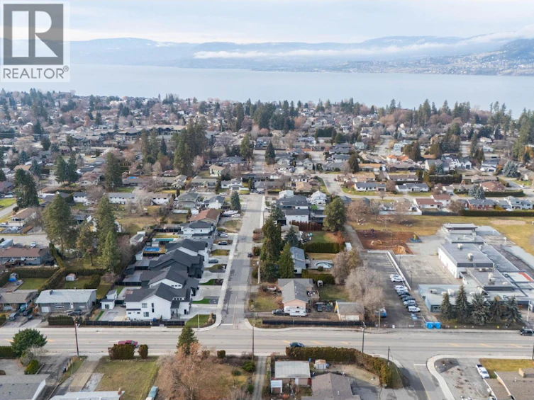 698 Balsam Road, Kelowna, BC, V1W 1B9 - 7