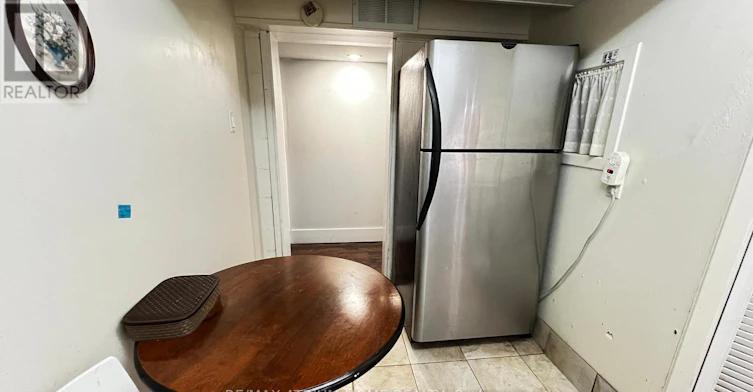 B1-949 Willowdale Avenue, Toronto, ON, M2M 3C3 - 12