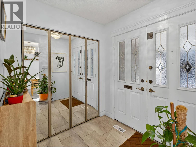 107-1050 Springfield Road, Kelowna, BC, V1Y 8J7 - 5
