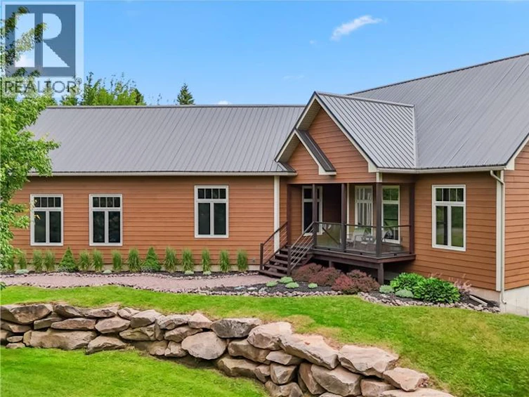 200 Du Portage, Memramcook, NB, E4K 3Y3 - 44