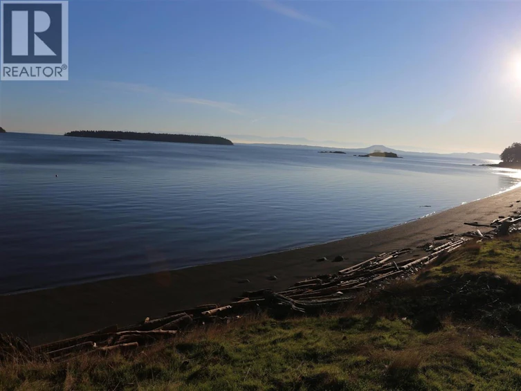 141 Mapleleaf Lane, Sidney Island, BC, V0N 2G0 - 90