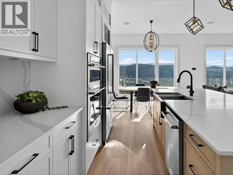 8932 Tavistock Road, Vernon, BC, V1H 2L4 - 11