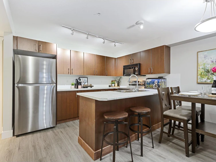 101-45555 Yale Road, Chilliwack, BC, V2P 0A9