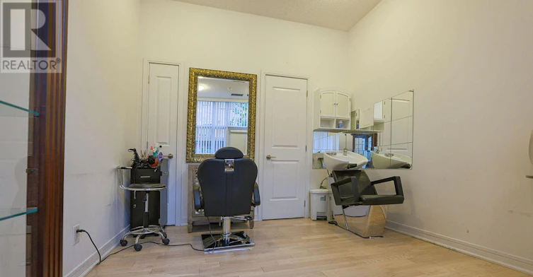 103 SW-9191 Yonge Street, Richmond Hill, ON, L4C 6Z2 - 21