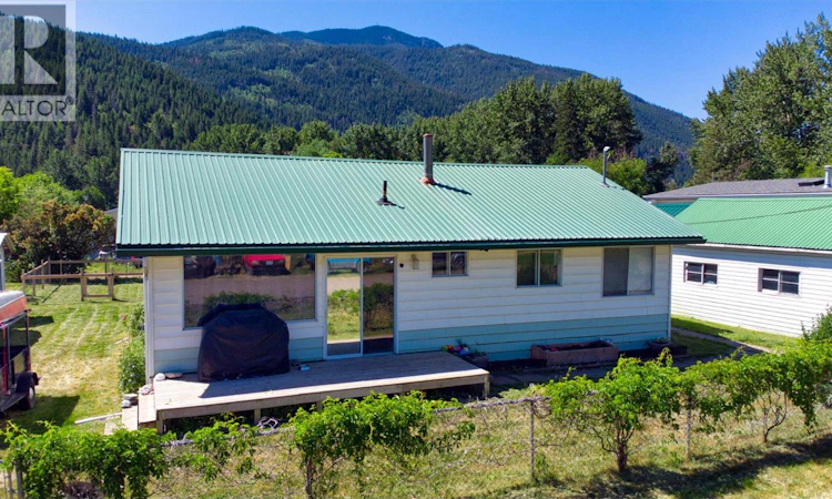 5783 Ponderosa Road