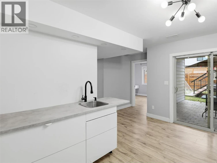 632 Enzo Road, Kamloops, BC, V2B 0E6 - 45