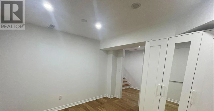 BASEMENT-52 Adventure Crescent, Vaughan, ON, L6A 2Z8 - 10