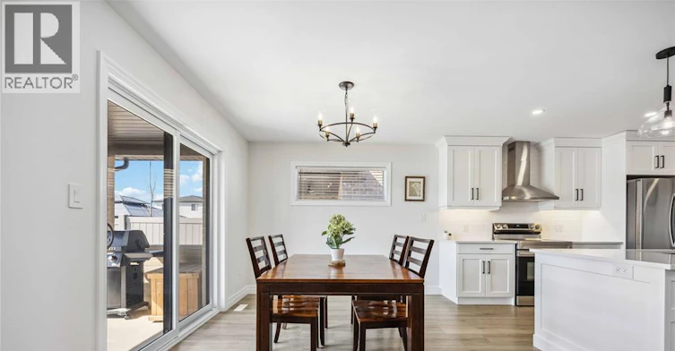 640 Sweetbay Crescent, Sarnia, ON, N7S 0B3 - 5