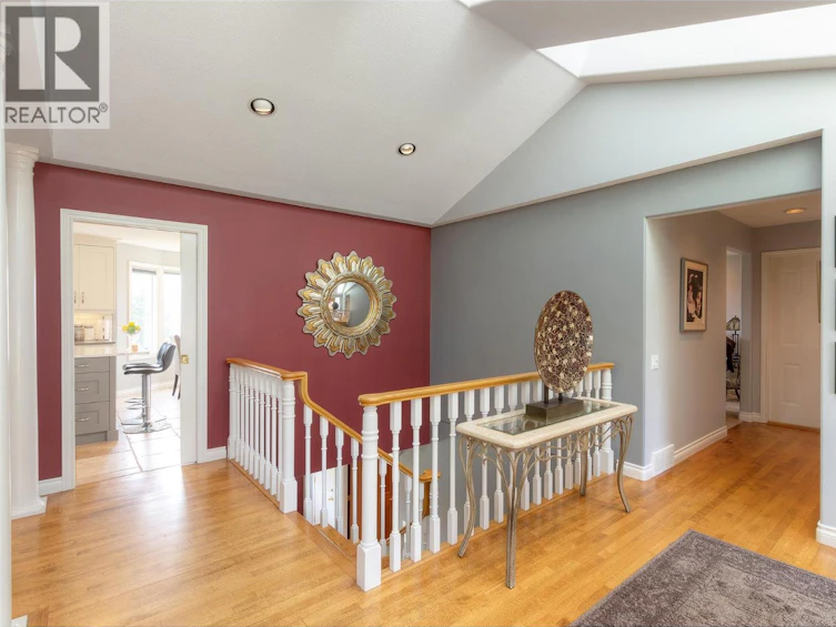 761 Siwash Court, Kelowna, BC, V1V 1N5 - 9