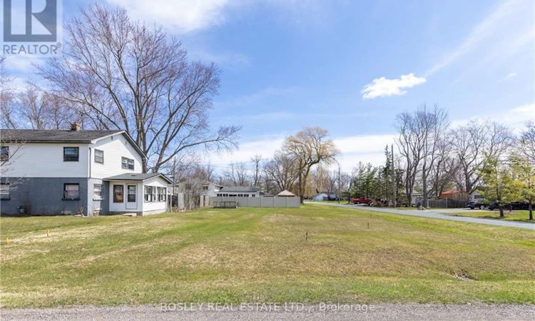 LOT-698 Buffalo Road N
