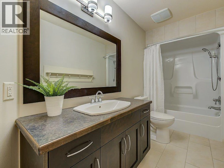 3613 Empire Place, West Kelowna, BC, V4T 1Y8 - 31