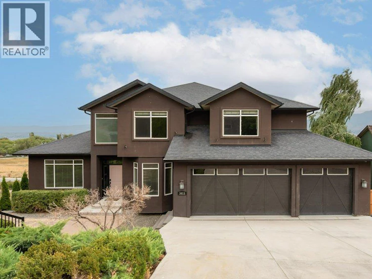 3613 Empire Place, West Kelowna, BC, V4T 1Y8 - 2