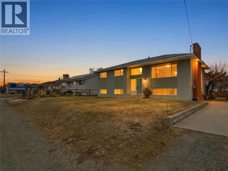 1140 Lethbridge Avenue, Kamloops, BC, V2B 1Y3