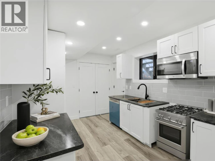 1140 Lethbridge Avenue, Kamloops, BC, V2B 1Y3 - 32