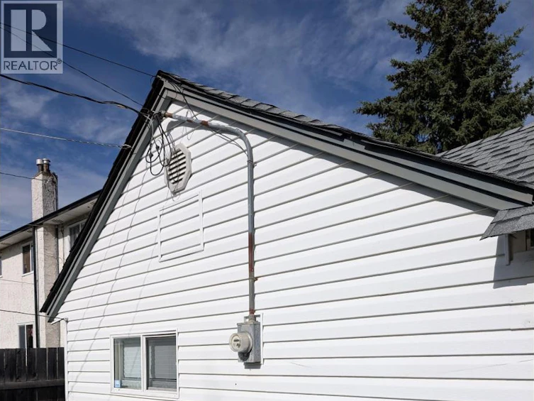 405 Moffat Street, Prince George, BC, V2M 3L4 - 5