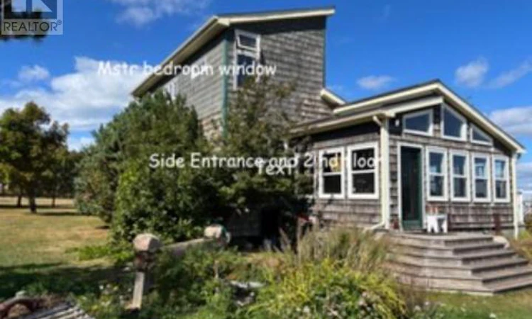 7 Bayside Crescent