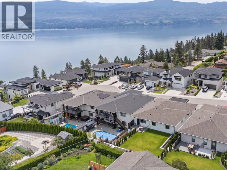 712 Lake Court, West Kelowna, BC, V1Z 0A3 - 43