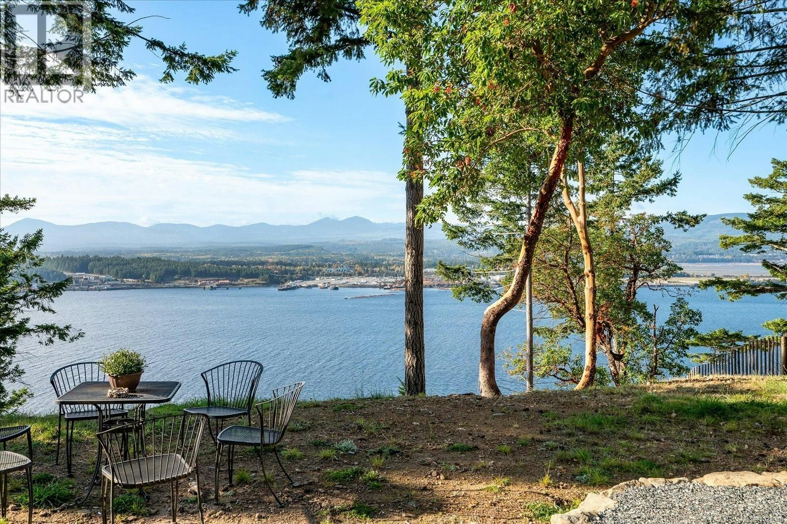 1306 Harrison Way, Gabriola Island, BC, V0R 1X2