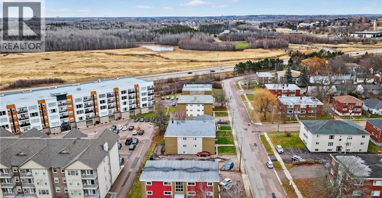 4-235 Reade, Moncton, NB, E1C 6S9 - 2