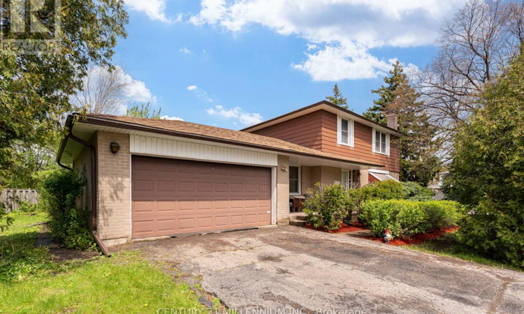 2 Durham Crescent