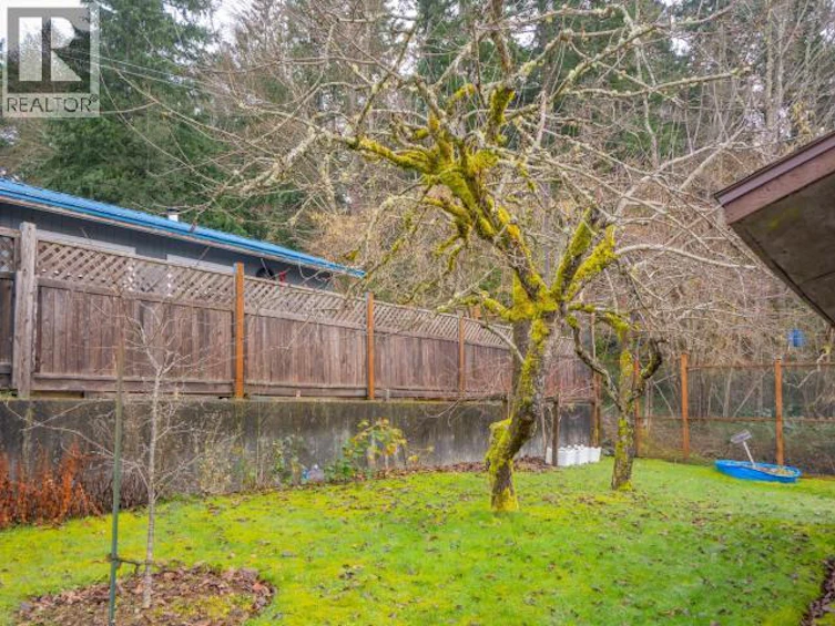 6184 Columbia Street, Powell River, BC, V8A 4T4 - 47