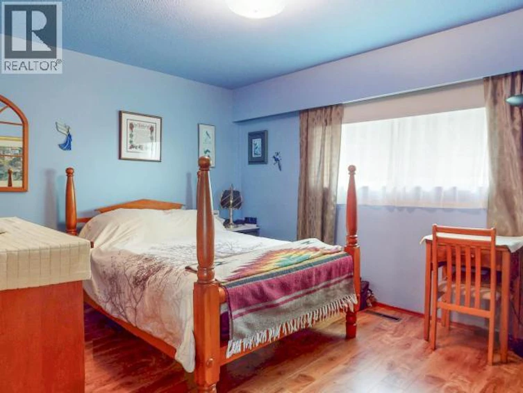 6184 Columbia Street, Powell River, BC, V8A 4T4 - 25